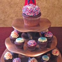 Superman inspired cupcakes